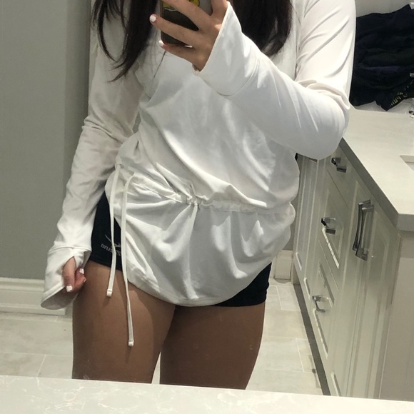 Columbia Athletic Pullover - Picture 6 of 7